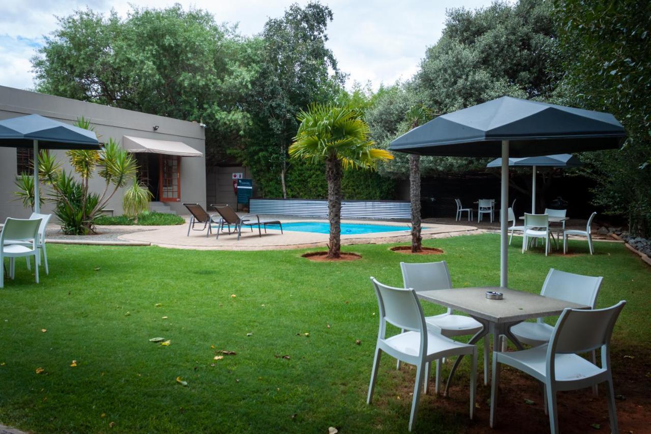 Parkhill Luxury Accommodation Bloemfontein Ngoại thất bức ảnh