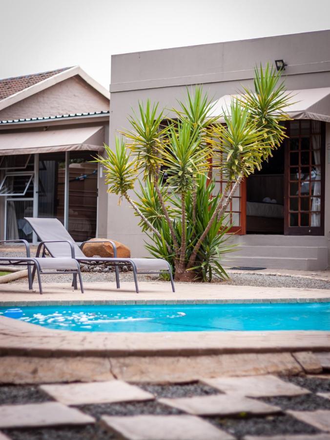Parkhill Luxury Accommodation Bloemfontein Ngoại thất bức ảnh